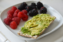 healthy snack: avocado on wasa crackers with sea salt