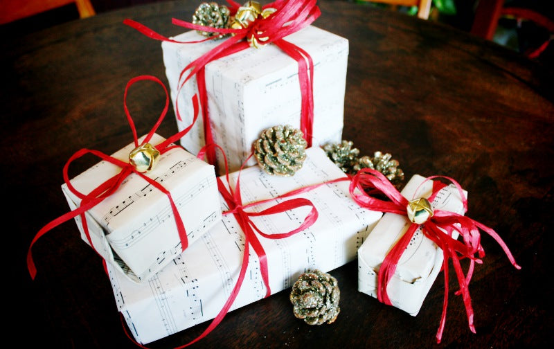 DIY sheet music Christmas/ holiday gift wrap