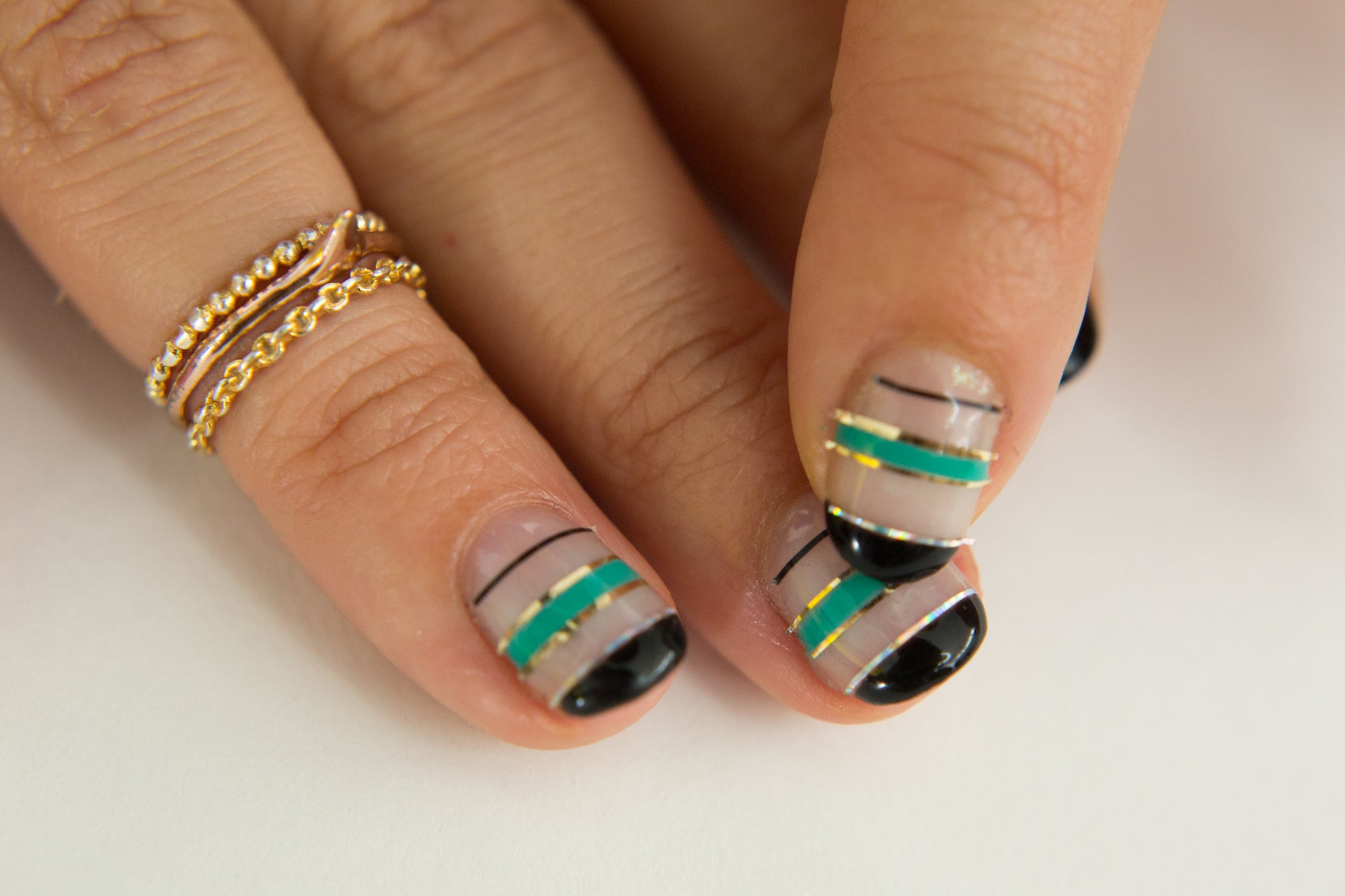 DIY Metallic Striped Nail Art