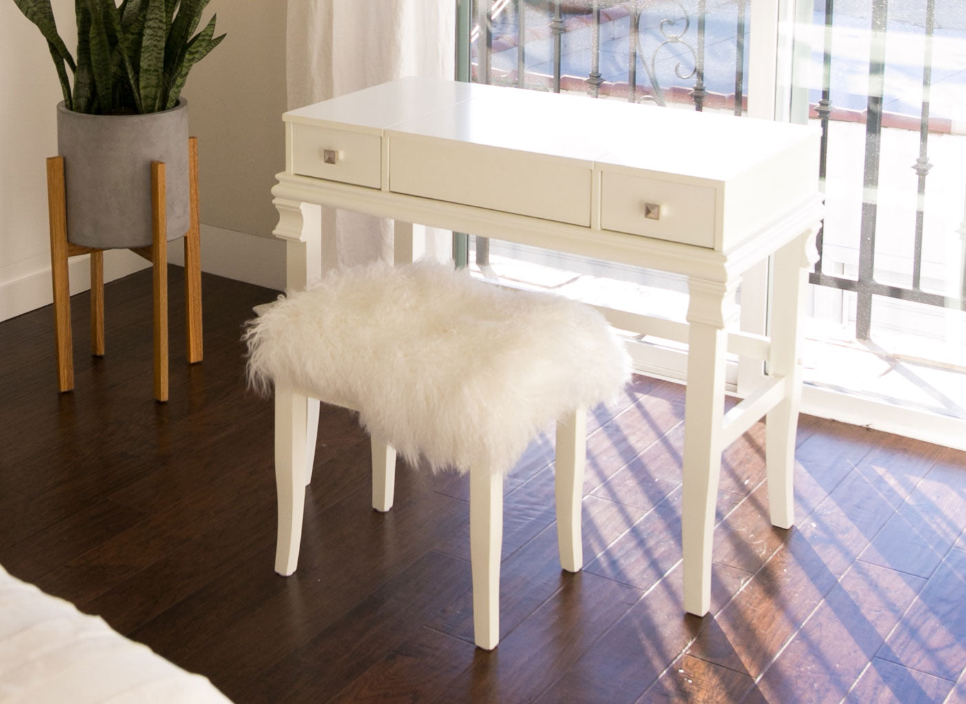 DIY Faux Fur Upholstered Stool