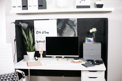How To Decorate a Cubicle, 3 Ways