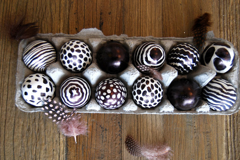 DIY pattern eggs