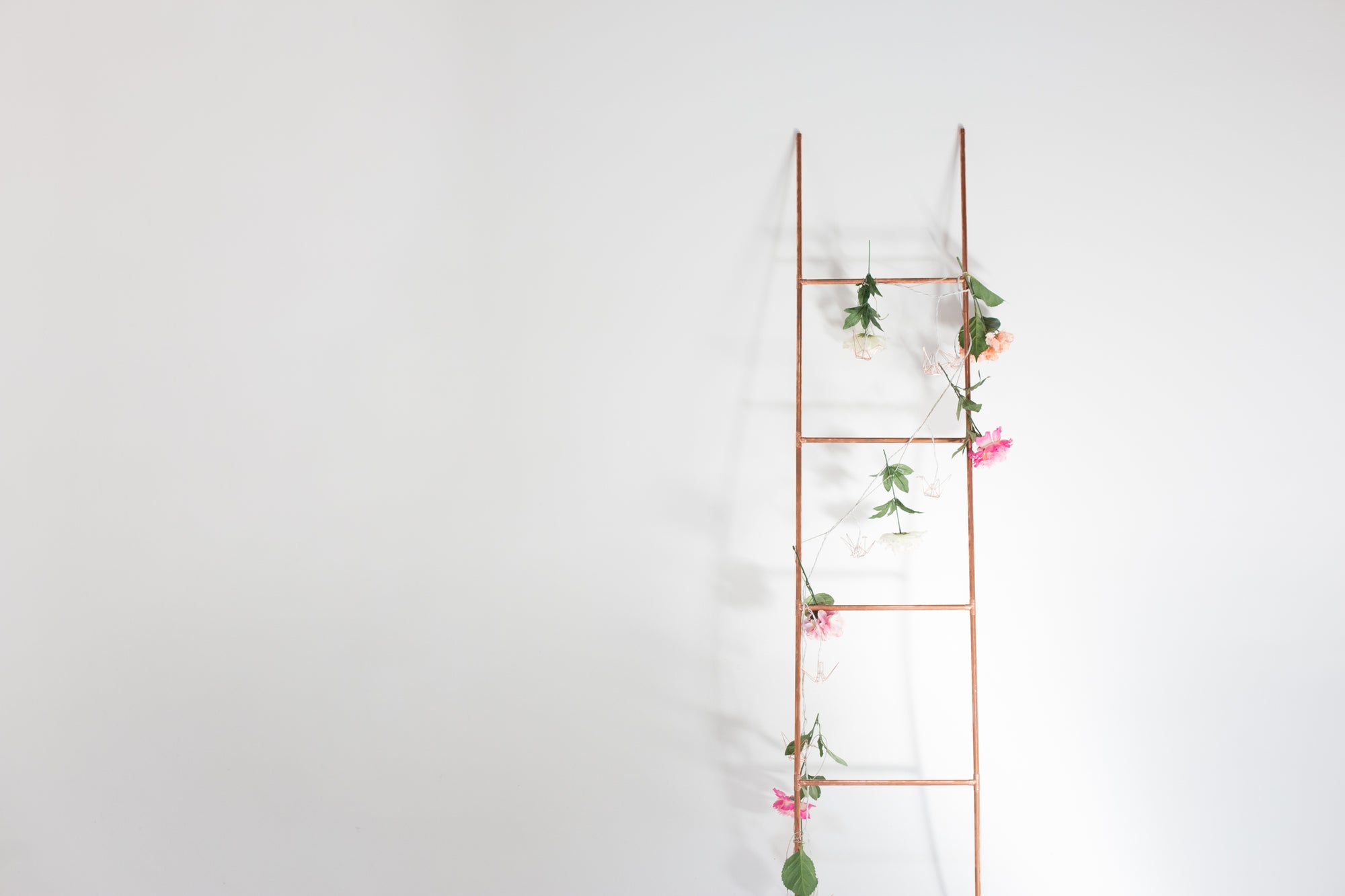 DIY Copper Pipe Magazine Ladder