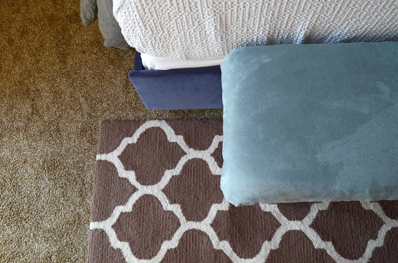 DIY upholstered bench