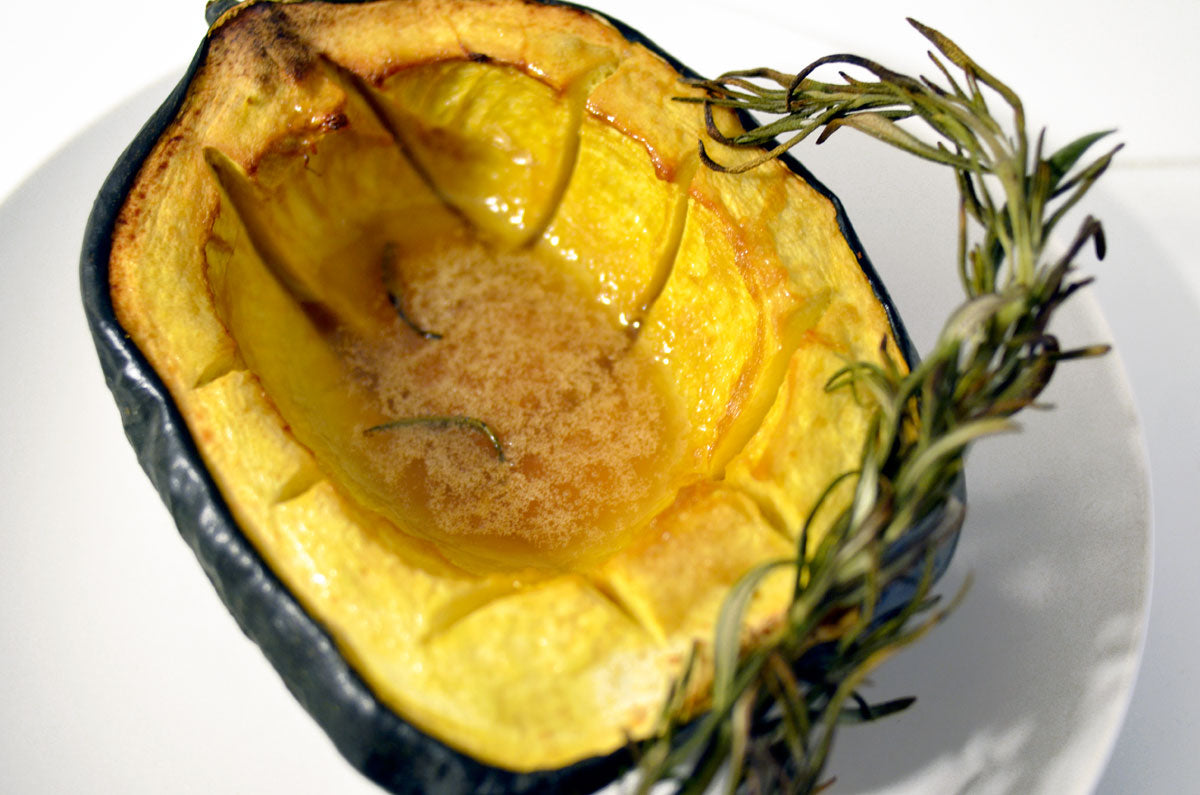 maple rosemary acorn squash