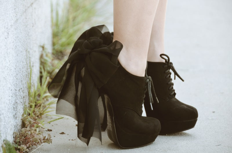 DIY shoe bow