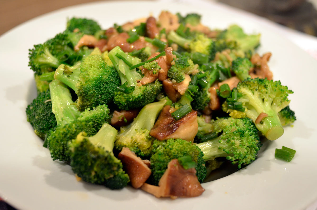 garlic-lemon shitake and broccoli
