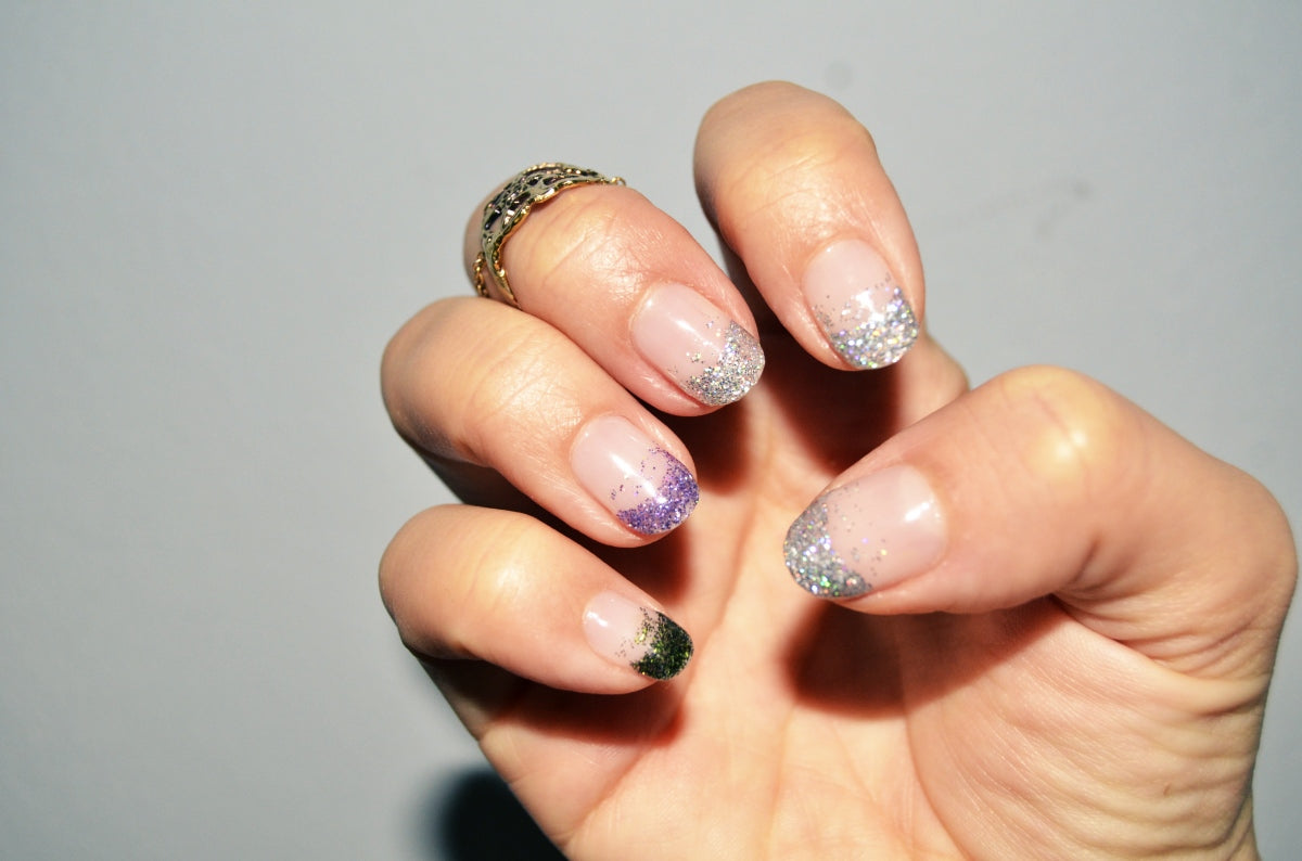 glitter tipped nails