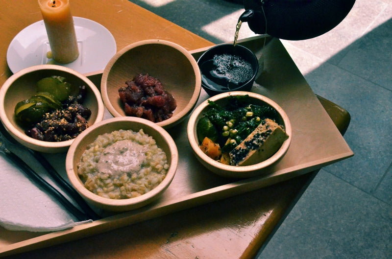 wooden bowl lunch