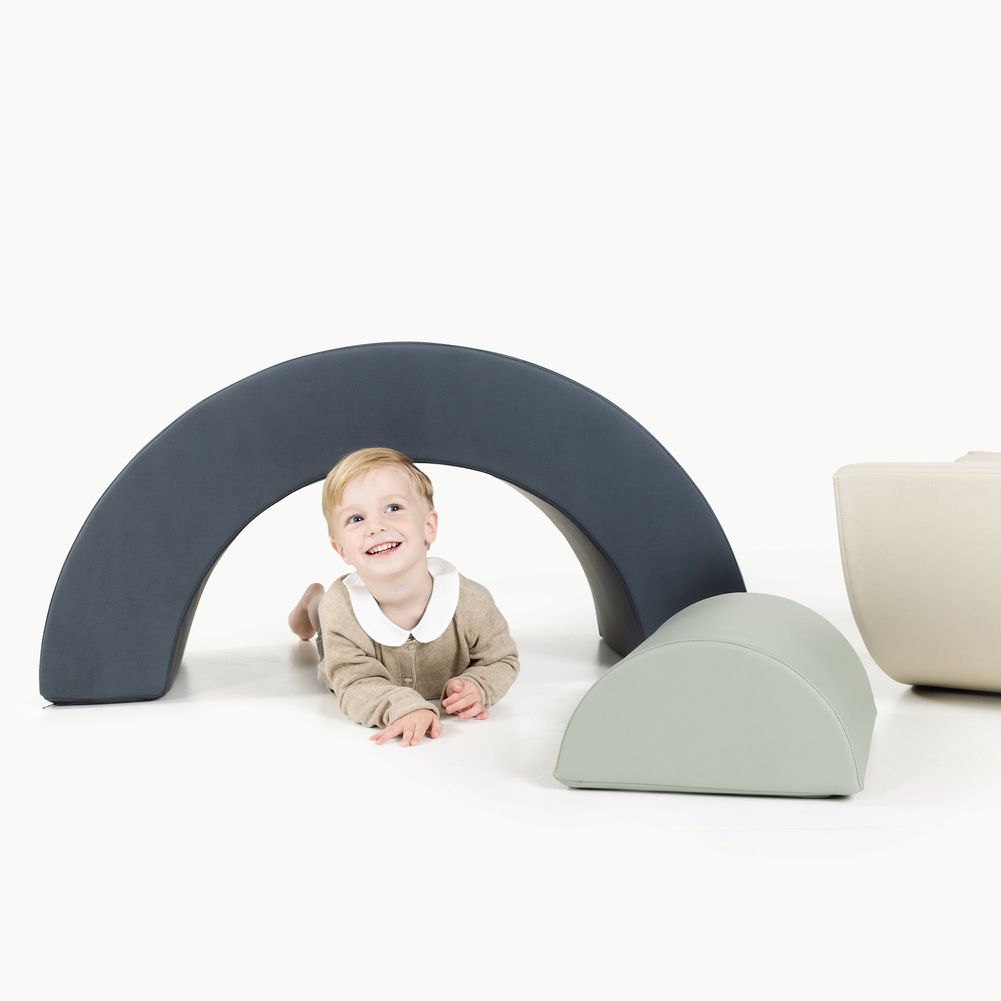 Non-Toxic Arc Playset